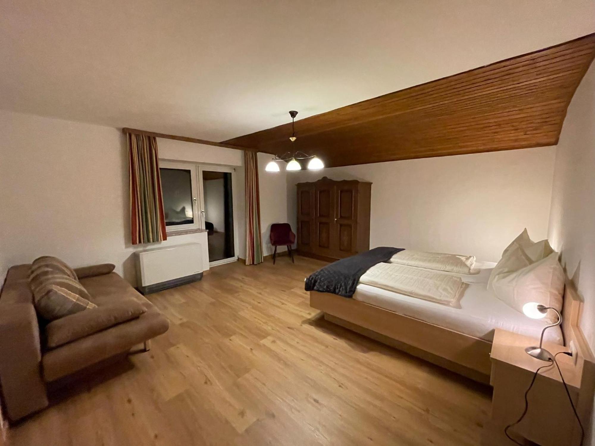 Anger Apartment